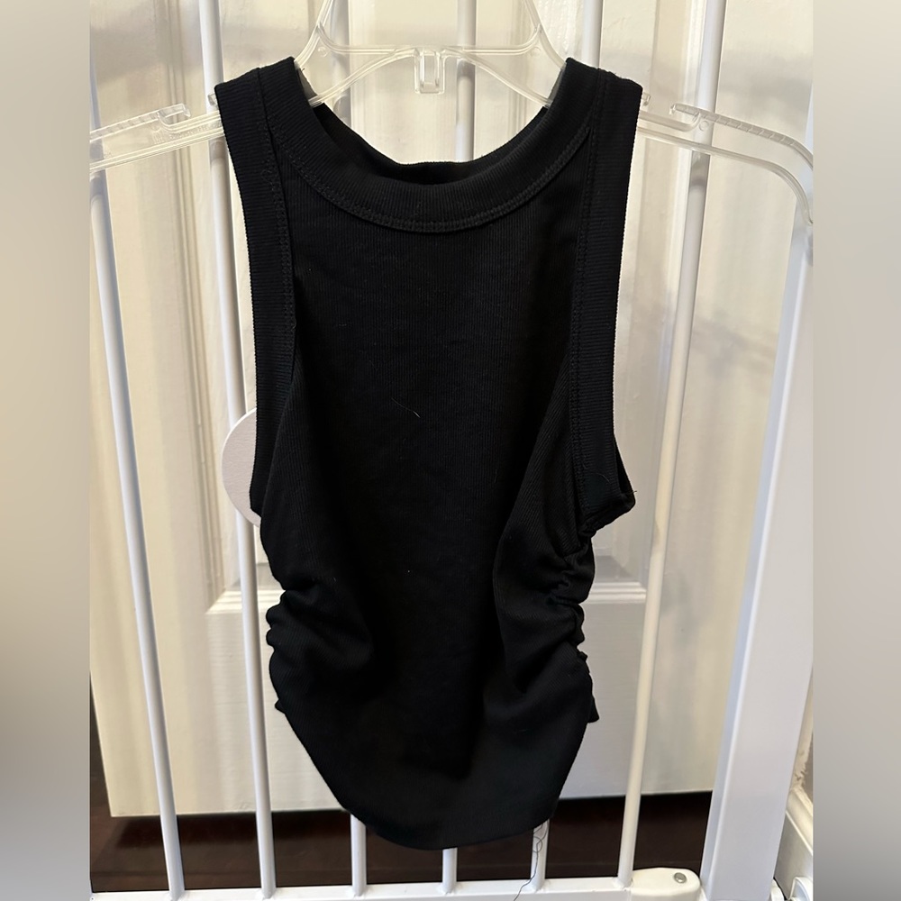 Princess Polly recycled fiber mason top black lower impact. Size 4